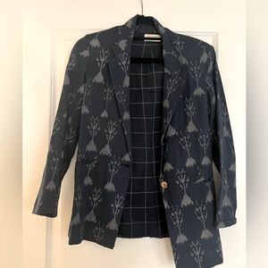 Navy and grey women’s linen blazer